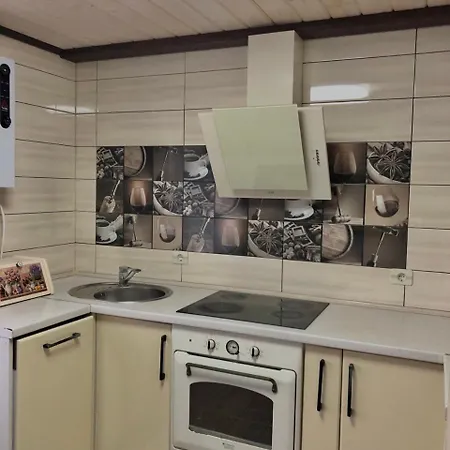 у миколи * Huklyvyy