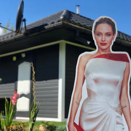 у миколи Apartment *